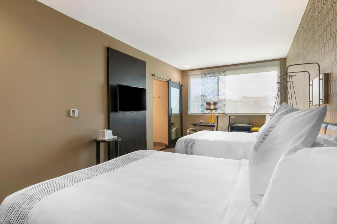 Glo Best Western Pooler - Savannah Airport Hotel Extérieur photo