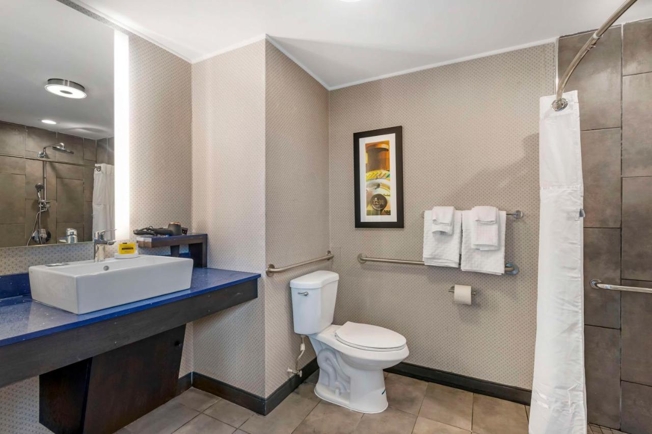 Glo Best Western Pooler - Savannah Airport Hotel Extérieur photo